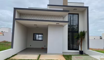 Casa em condomínio fechado com 3 quartos à venda na Rua Estado de Minas Gerais, 811, Village Moutonnée, Salto por R$ 700.000