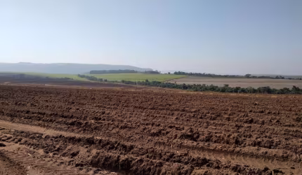 Fazenda à venda na Rua Floriano Peixoto, 12, Centro, Santa Maria da Serra por R$ 18.450.000