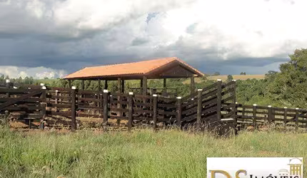 Fazenda à venda na Carlos de Campos Vieira, 369, Centro, Itapetininga, 789600 m2 por R$ 7.500.000
