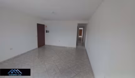 Casa Sobreposta em Jardim Oliveiras, Taboão da Serra/SP