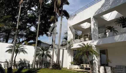 Sobrado de Alto Padrão