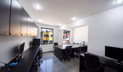 Sala Comercial em Jardim das Acácias, São Paulo/SP