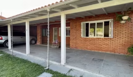 C206 Ótima residência em laje de concreto  em Mariluz/Imbé