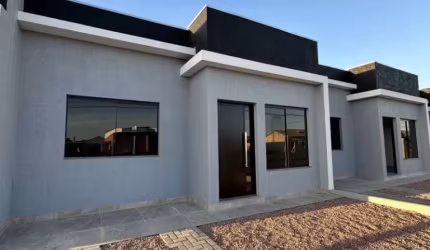 G3 Lindo geminado em Avenida, próximo ao comércio