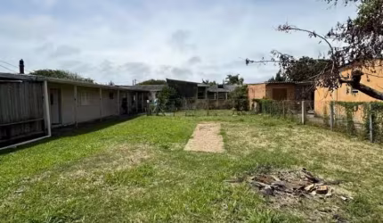 T302 Belo terreno em região de moradores/Imbé
