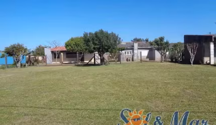 TH11 Lindo terreno, todo telado/Imbé