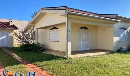 C203 Casa  com 3 dormitórios em Mariluz/Imbé