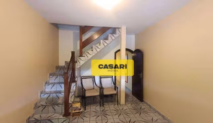 Sobrado com 3 dormitórios para alugar, 184 m² por R$ 3.300,00/mês - Jardim Las Vegas - Santo André/SP
