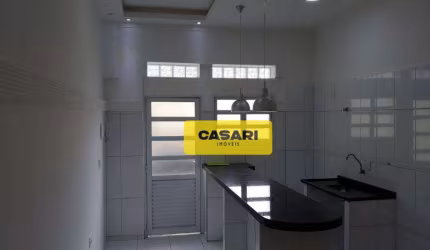 Casa com 1 dormitório para alugar, 60 m² - Taboão - São Bernardo do Campo/SP