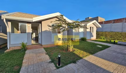 Casa com 2 dormitórios à venda, 44 m²