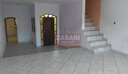 Sobrado com 3 dormitórios à venda, 180 m² por R$ 524.700,00 - Jardim Las Vegas - Santo André/SP
