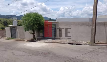 LINDA CASA  4 SUITES CONDOMÍNIO  TERRENO 1000 M2