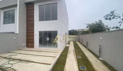 Casa com 2 dormitórios à venda, 80 m² por R$ 395.000 - Guriri - Cabo Frio/RJ