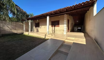 Casa com 2 dormitórios à venda, 189 m² por R$ 460.000 - Peixe Dourado II - Casimiro de Abreu/RJ