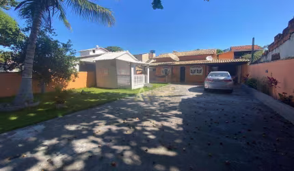 Casa com 3 dormitórios à venda, 210 m² por R$ 320.000,00 - Unamar - Cabo Frio/RJ