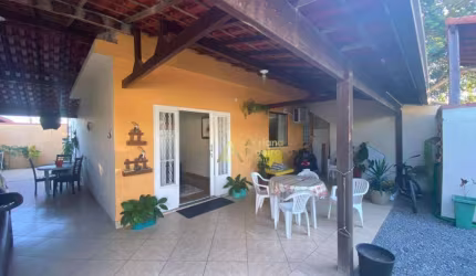Casa com 2 dormitórios à venda, 210 m² por R$ 260.000,00 - Unamar - Cabo Frio/RJ
