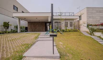 Casa com 3 suítes à venda, 260 m² por R$ 3.400.000 - Itahyê - Santana de Parnaíba/SP