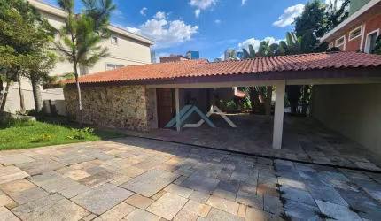 Casa com 3 dormitórios, sendo 1 suíte, 300 m² - venda por R$ 6.200.000 ou aluguel por R$ 19.373/mês - Alphaville 01 - Barueri/SP