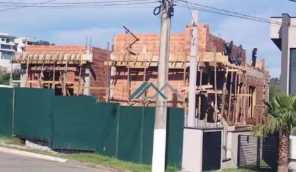 Casa com 3 dormitórios, sendo 1 suíte à venda, 382 m² por R$ 2.500.000 - Reserva Santa Anna - Santana de Parnaíba/SP