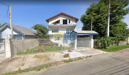 Casa com 4 quartos à venda na Rua Oito de Maio, 241, 241, Alto Boqueirão, Curitiba, 320 m2 por R$ 680.000