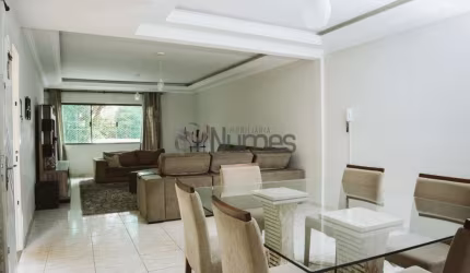 Casa assobradada no Imirim