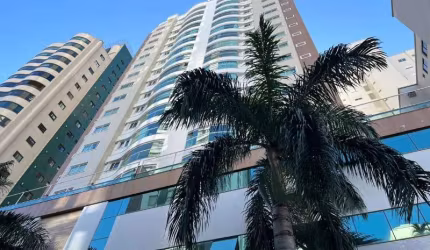 Apartamento de Luxo no Centro de Balneário Camboriú-SC: 3 Quartos, 3 Suítes, 2 Salas, 2 Vagas, 129,06m². Venha Conferir!