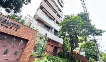 Apartamento à venda em Joinville-SC, Atiradores: 3 quartos, 1 suíte, 2 banheiros, 2 vagas, 160m². Venha conferir!
