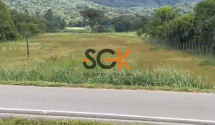 Terreno Industrial com Frente para a BR-101 - Rio Bonito, Joinville