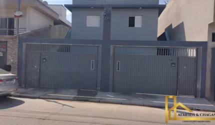 Casa de Rua à Venda no Bairro Cidade São Pedro em Santana de Parnaíba