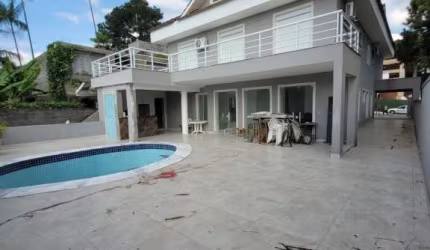 Casa à venda no bairro Alphaville Residencial Dois - Barueri/SP