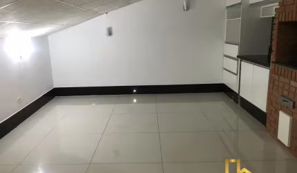Sobrado Geminado na Alameda Amazonas
