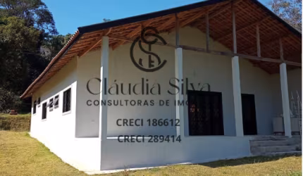 Casa com 3 Suítes em Santo Antônio do Pinhal