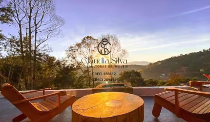 Chácara com jacuzzi, churrasqueira e lareira na serra da mantiqueira
