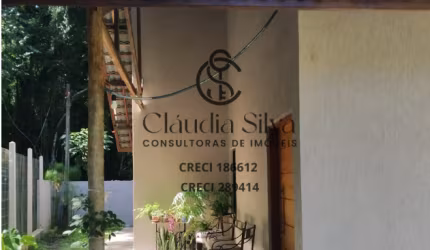 Venda de Casa Aconchegante com Suíte em Santo Antônio do Pinhal