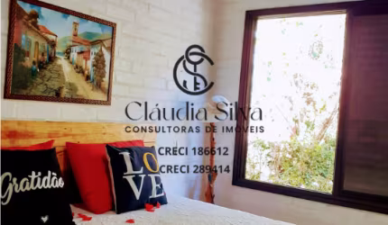 Chácara dos Sonhos em Santo Antônio do Pinhal: Casa com Lareira, Churrasqueira e Vista Panorâmica