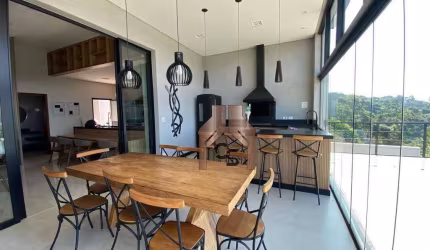 Chácara com 4 dormitórios à venda, 2013 m² por R$ 2.650.000,00 - Igaratá - Igaratá/SP