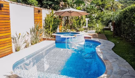 Sobrado com 3 dormitórios à venda, 172 m² por R$ 1.380.000,01 - Itapema - Guararema/SP