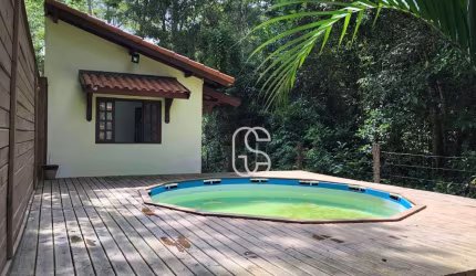Chácara com 1 dormitório à venda, 1000 m² por R$ 274.000,00 - Jacaré - Santa Branca/SP