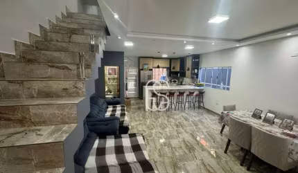 Sobrado com 4 dormitórios à venda, 319 m² por R$ 950.000,00 - São João - Guarulhos/SP
