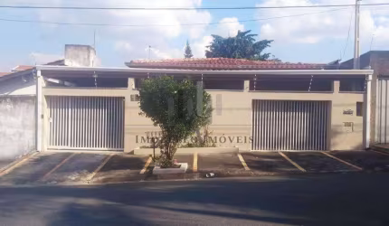 Casa à venda em Campinas, Parque São Quirino, com 5 suítes, com 350 m²