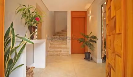 Casa Sobrado em Alto da Boa Vista  -  São Paulo