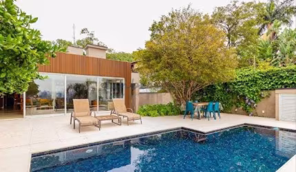 Casa Sobrado em Jardim Everest  -  São Paulo