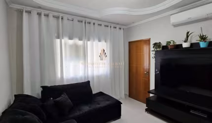 Casa de condomínio com 2 quartos, 90m², à venda em Taubaté, Chácara Fonte Imaculada Conceição