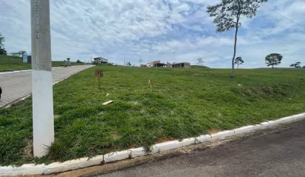 Terreno à venda 2085M², Chácara São Félix, Taubaté - SP