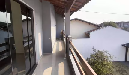 Sobrado à venda em Taubaté, Residencial Estoril, com 3 quartos, 230m²