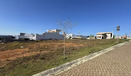 Terreno em Condomínio, 360m², à venda em Taubaté, Itapecirica