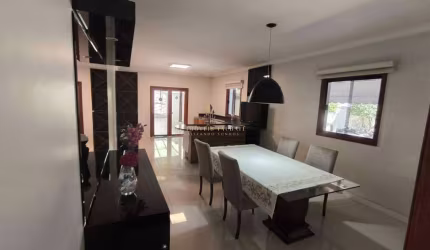 Sobrado com 3 quartos, 570m², à venda em Taubaté, Monte Belo