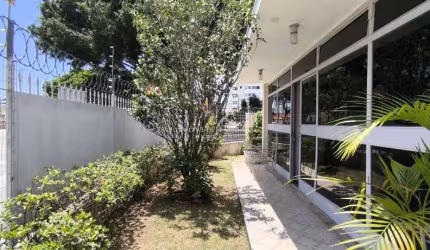 Casa com 4 quartos, 190.97m², à venda em Taubaté, Parque Residencial Bom Conselho