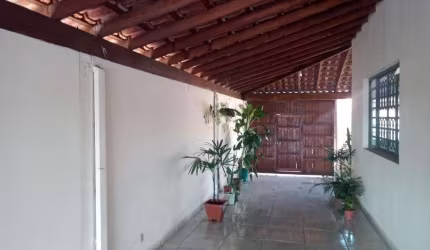 Casa com 3 quartos, 456m², à venda em Pindamonhangaba, Vila Suiça