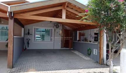 Casa de condomínio com 3 quartos, 125m², à venda em Taubaté, Vila dos Comerciários 2